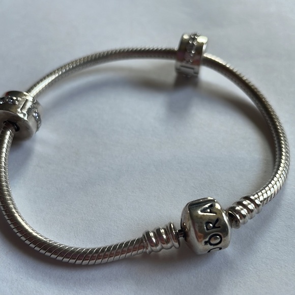 Pandora Moments Sterling Silver Charm Bracelet with CZ Clips - Picture 2 of 3